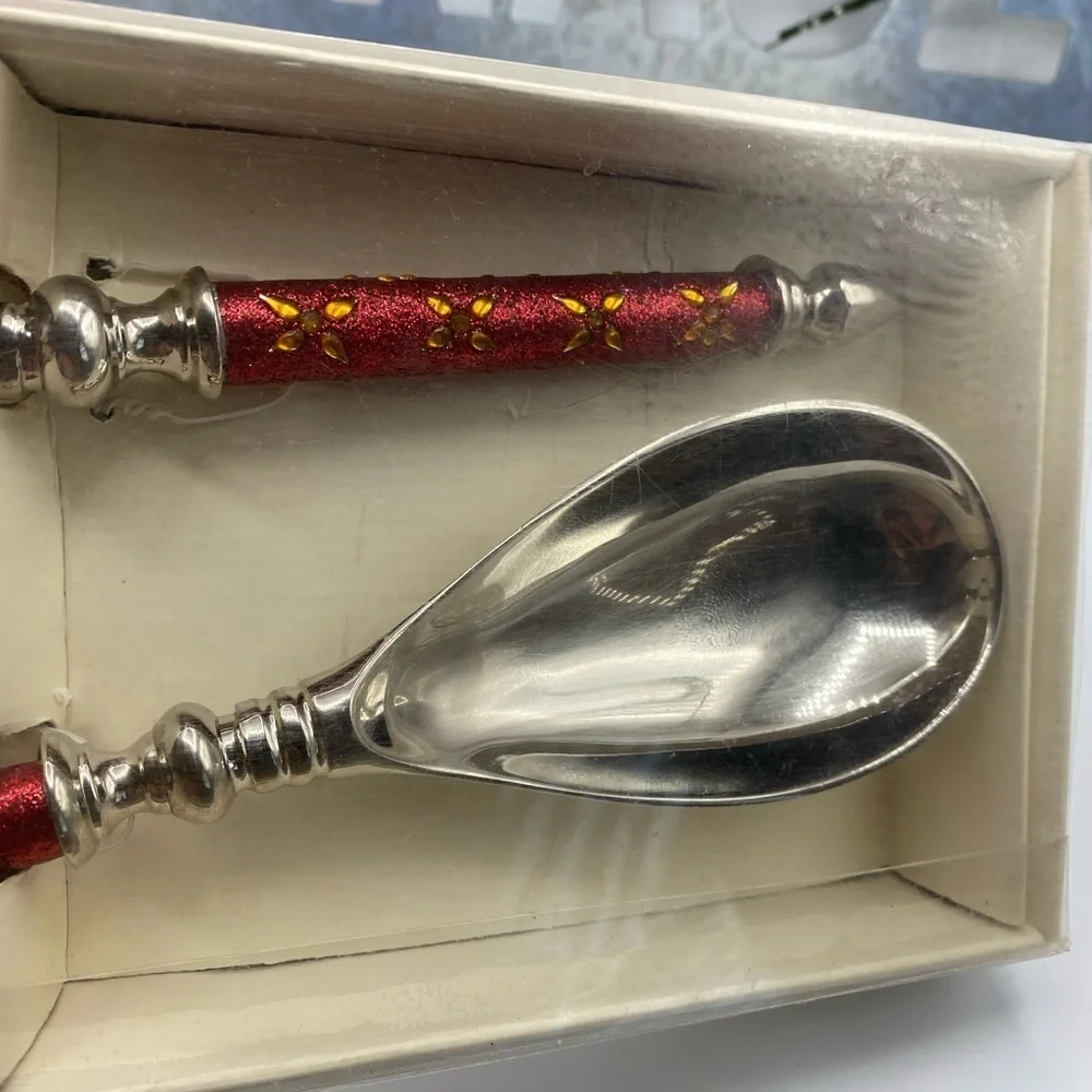 Pier 1 Imports Sequin Silver Red 2pc Serving Utensils‎